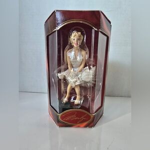 1998 Carlton Cards Heirloom Collection 10th Anniversary Marilyn Monroe NEW